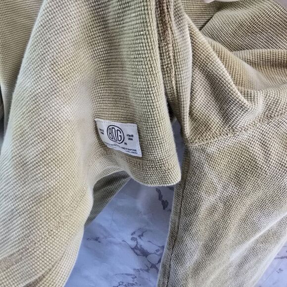 BDG Shirt Mens Medium Yellow Thermal Waffle Tie Dye Long Sleeve Notch Urban UO - Picture 10 of 12